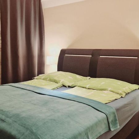 Elegance Apartment Виена Екстериор снимка